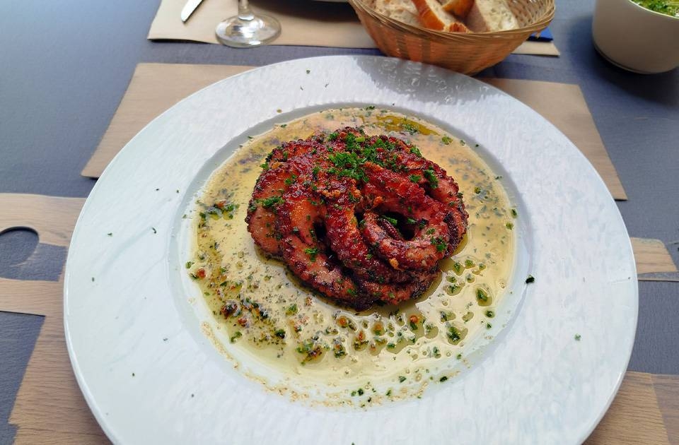 Le Cheval Noir - restaurant ARNAS